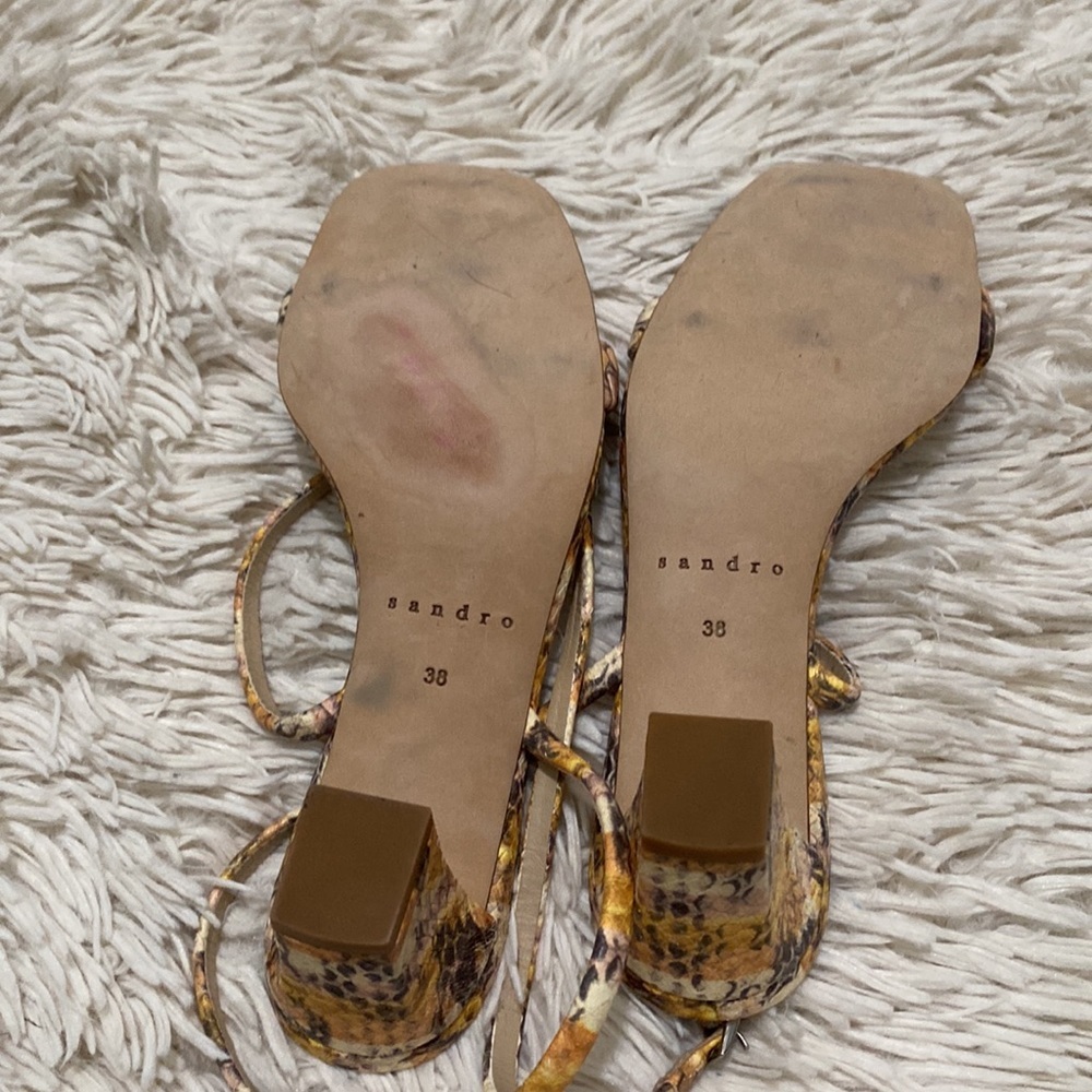 Sandro Ankle wrap around Maeva Yellow Brown snake-effect leather sandal 8 Animal - Picture 10 of 11